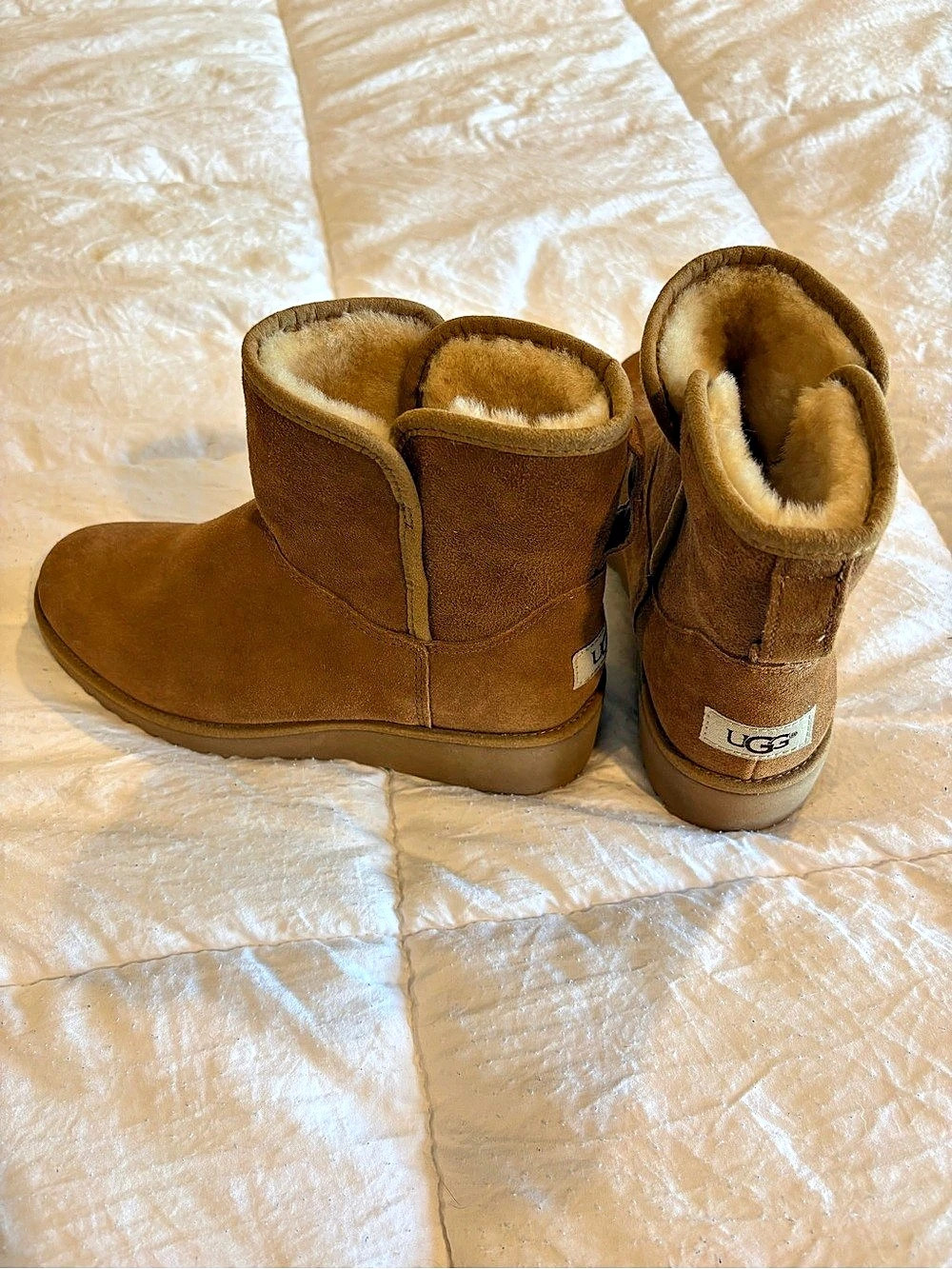 UGG Brown Shearling Lined Ankle Boots Women’s 6 NWT
